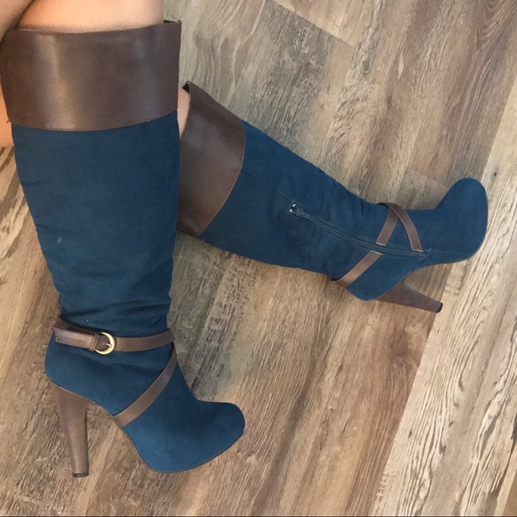 Green and brown boots - Picture 7 of 13